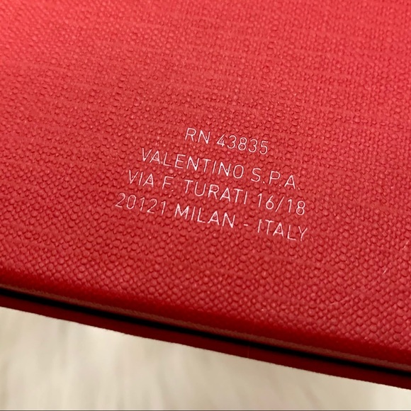 Valentino Garavani Ring Set Gold Tone - Picture 5 of 15